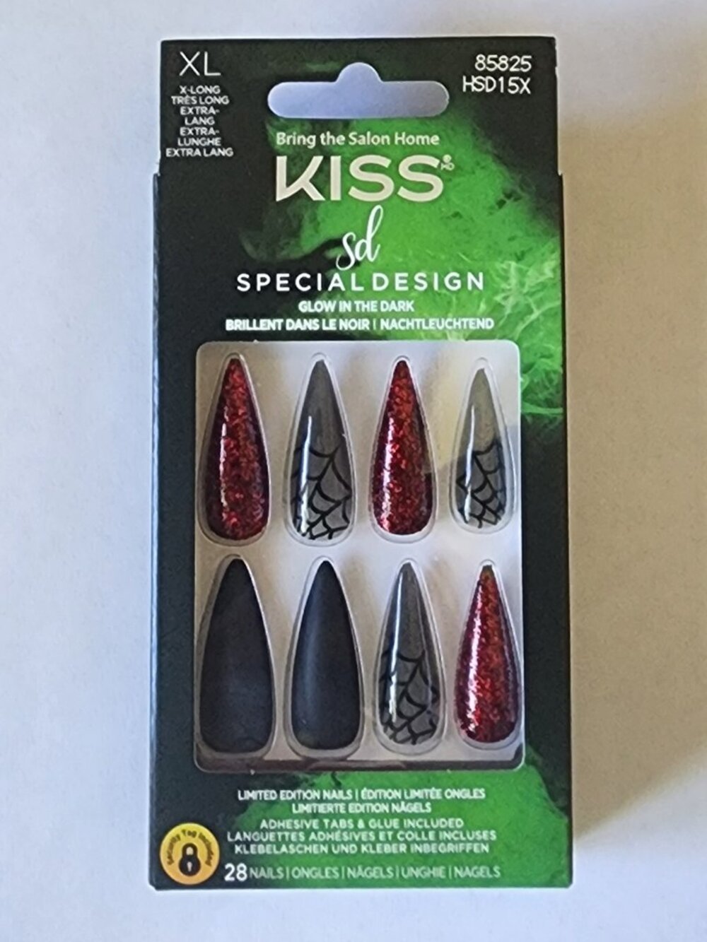 KISS Nails - Special Design, Limited Edition, Glow in the Dark